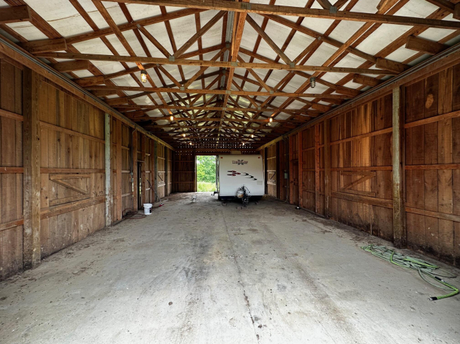 Listing Image 79