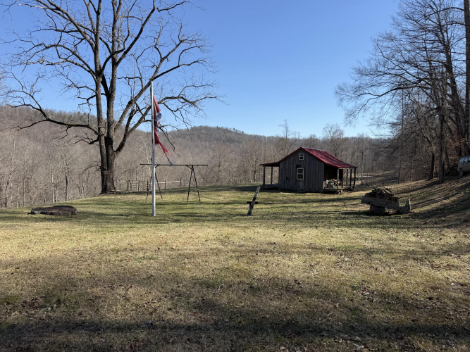Listing Image 6