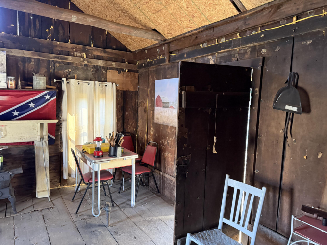 Listing Image 10