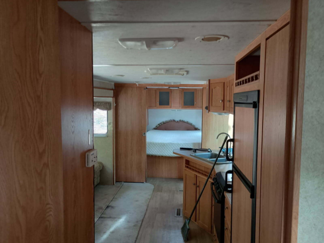 Listing Image 32