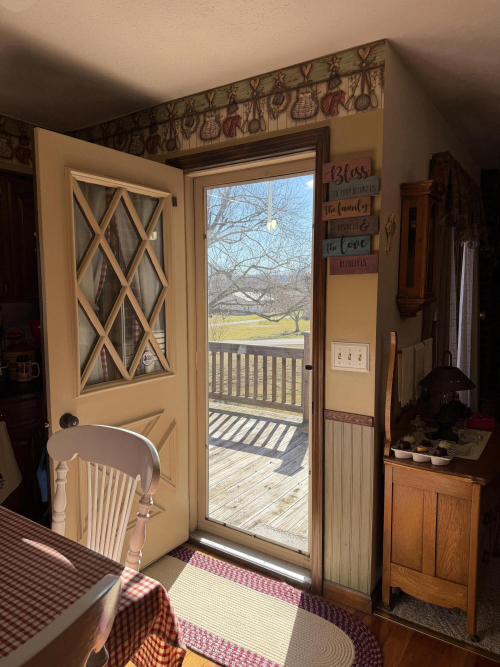 Listing Image 19