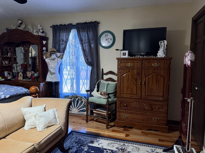 Listing Image 30
