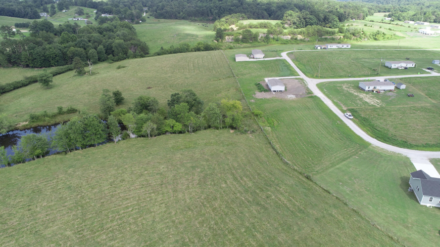 Listing Image 11