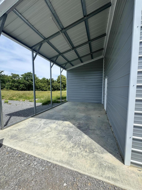 Listing Image 5