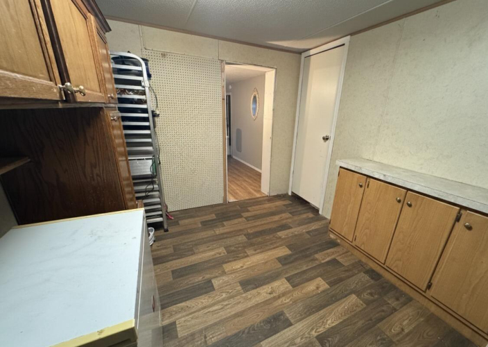 Listing Image 37