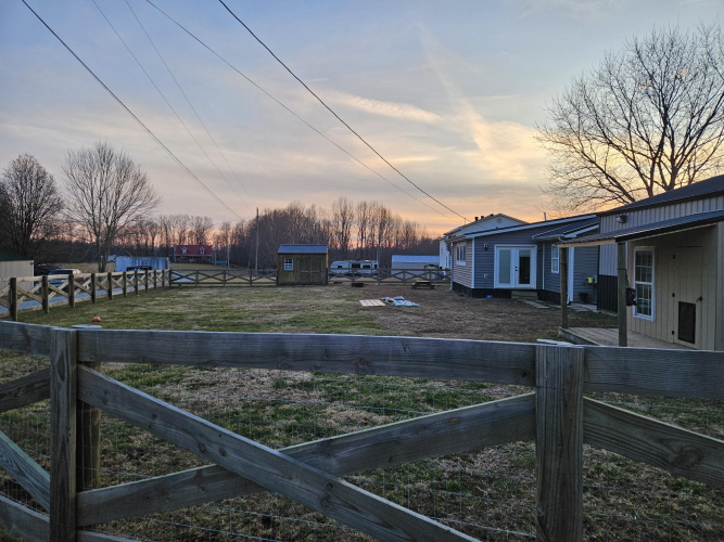 Listing Image 14