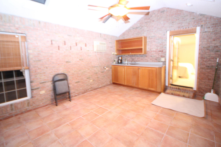 Listing Image 29