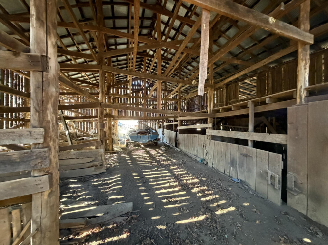 Listing Image 33