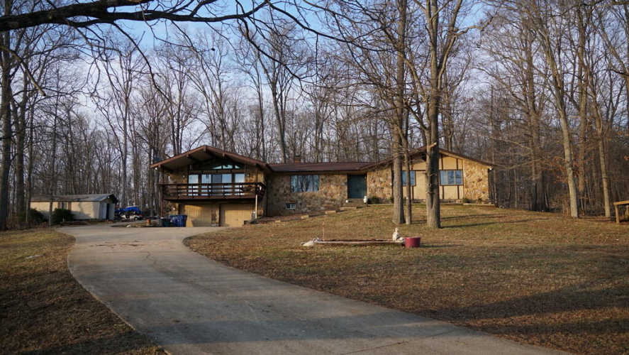 Listing Image 3