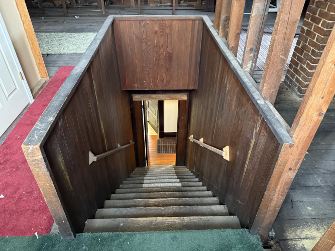 Listing Image 20