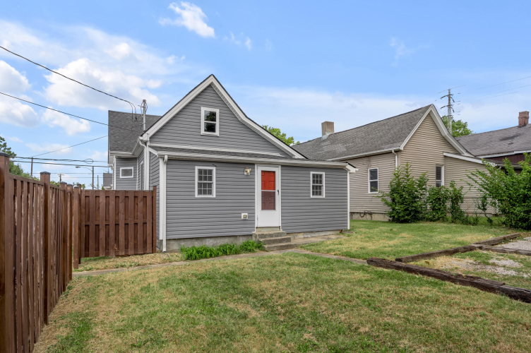 Listing Image 44