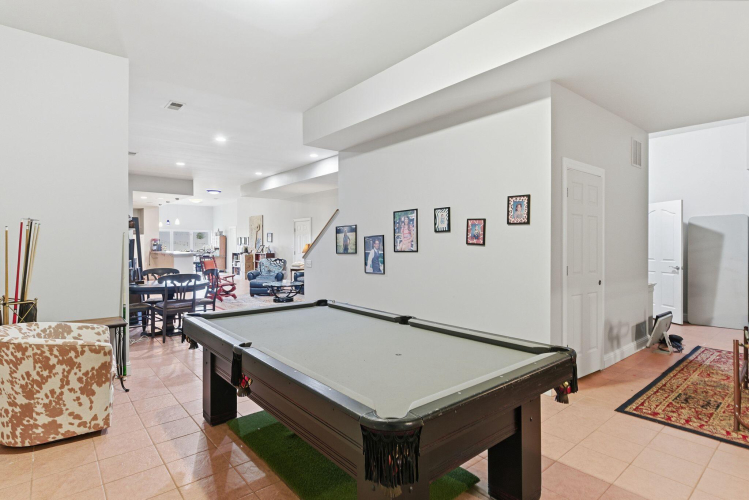 Listing Image 55