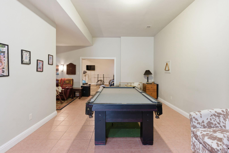 Listing Image 56