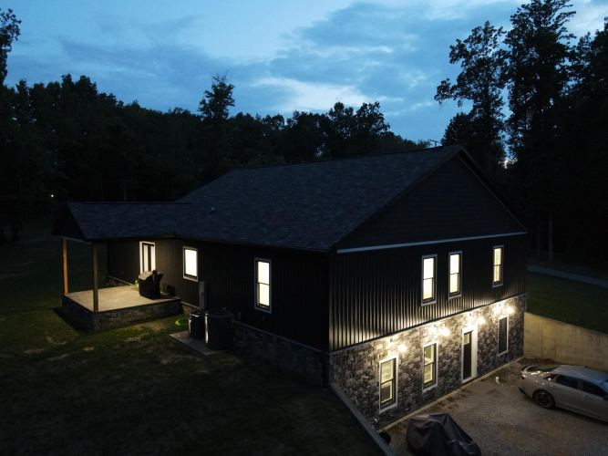 Listing Image 43