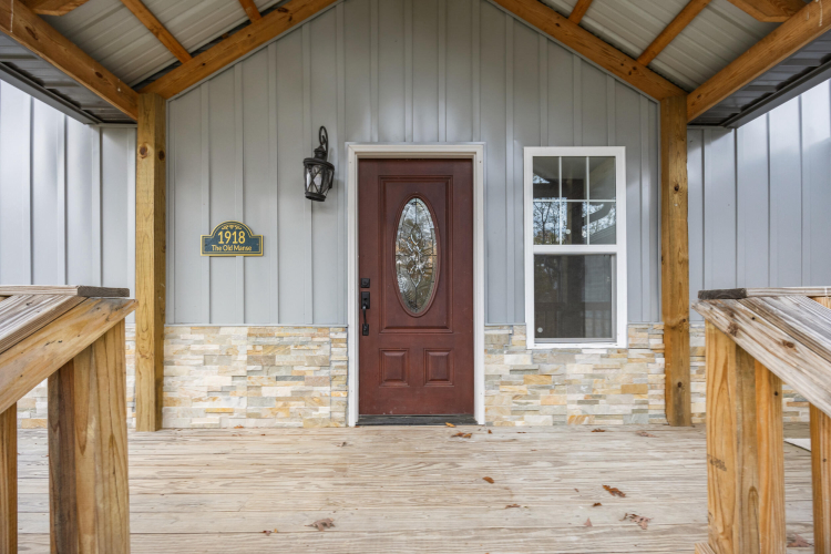 Listing Image 3