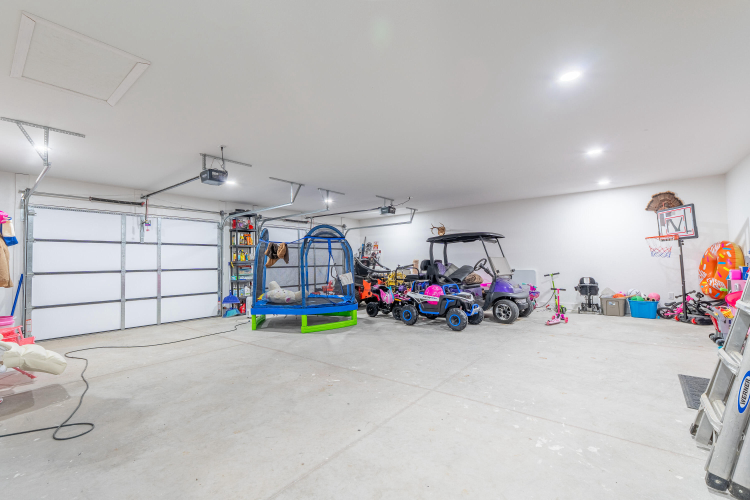 Listing Image 37