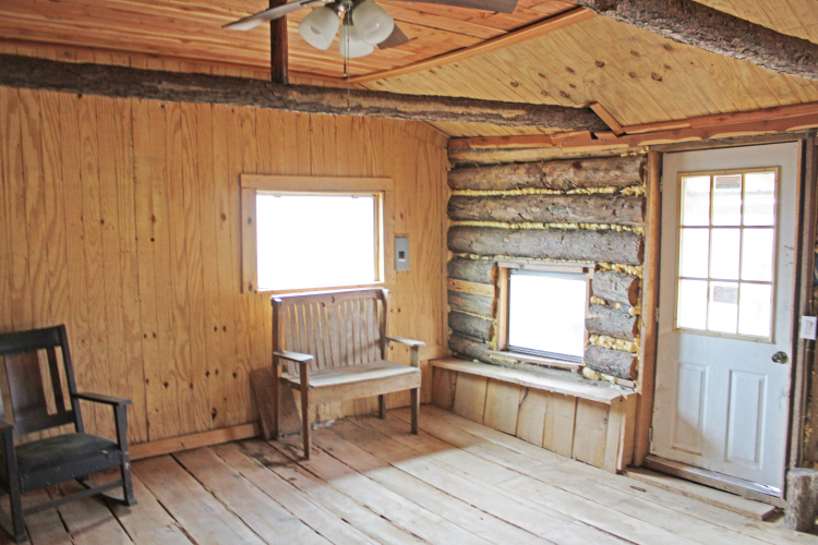 Listing Image 82
