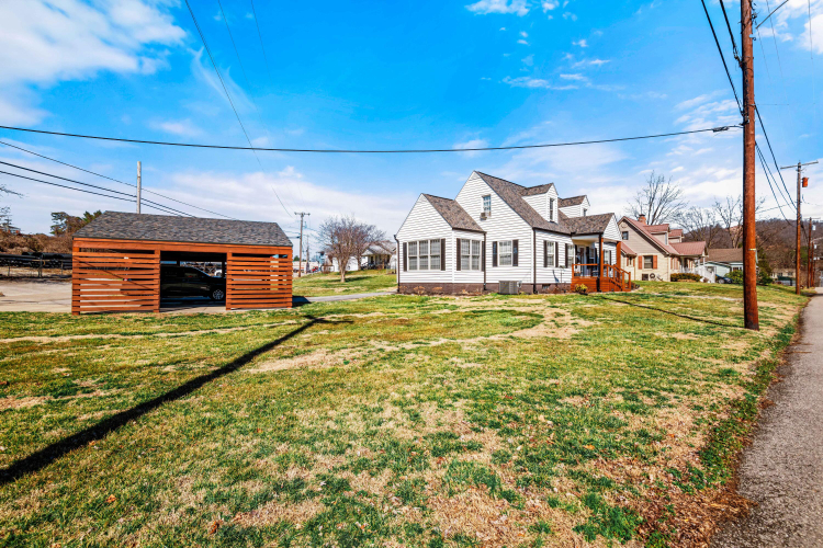 Listing Image 44