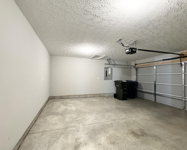 Listing Image 49