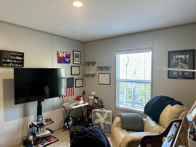 Listing Image 24