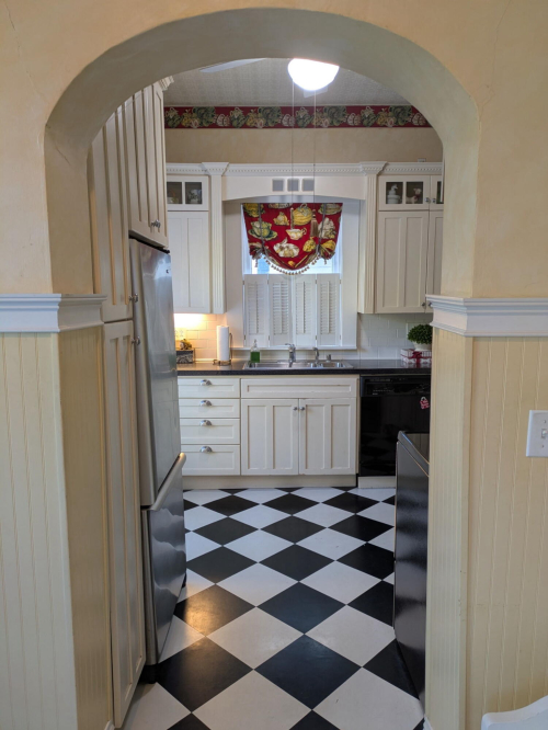 Listing Image 11