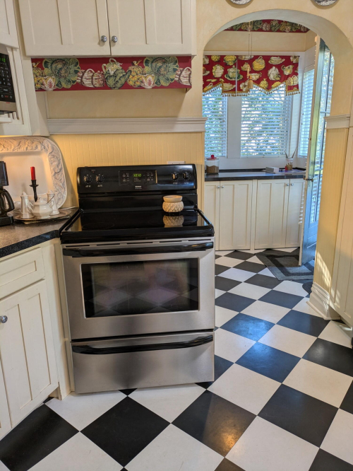 Listing Image 15