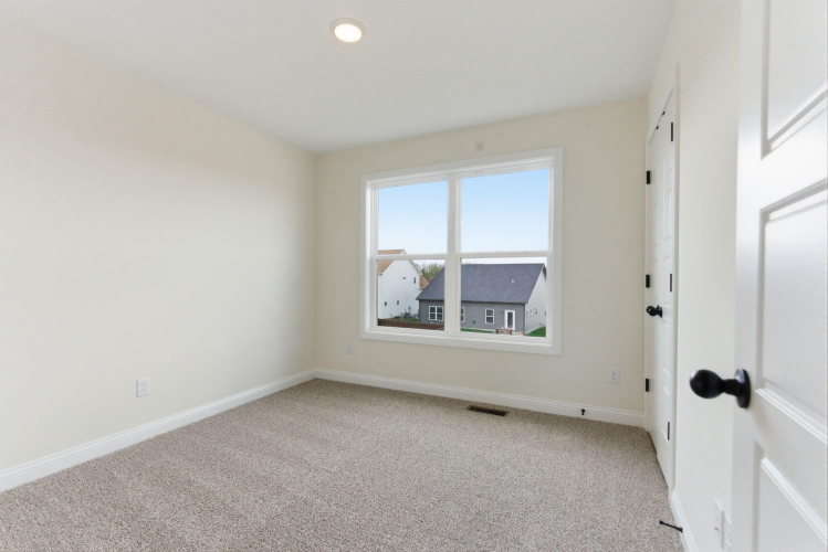 Listing Image 24