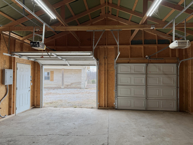 Listing Image 52