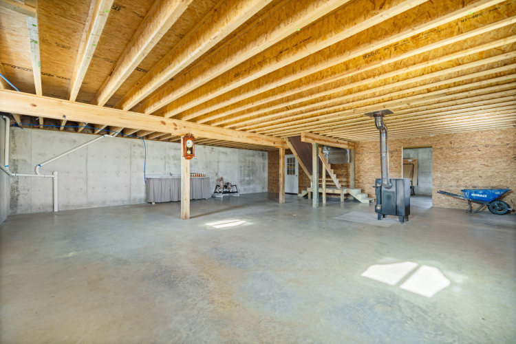 Listing Image 34