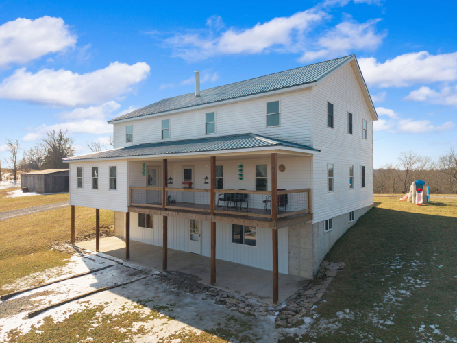 Listing Image 5