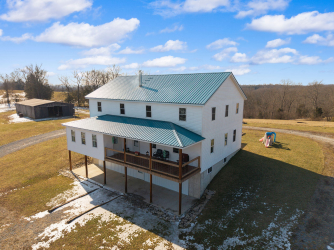 Listing Image 6