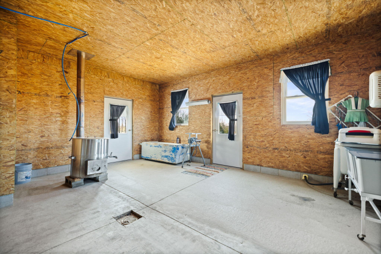 Listing Image 63