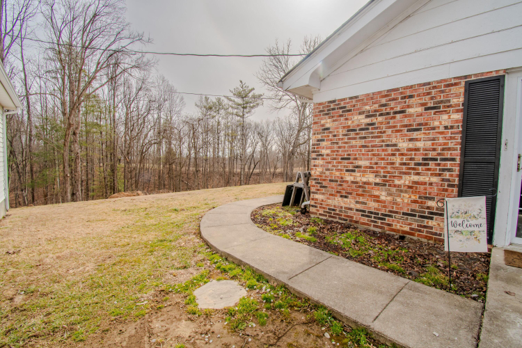 Listing Image 29