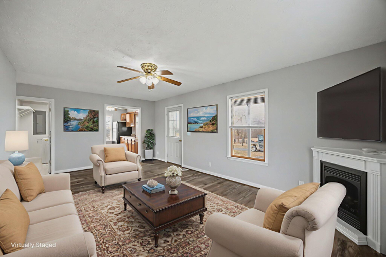 Listing Image 10