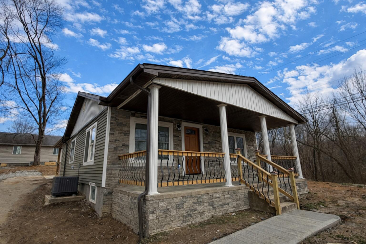 Listing Image 2