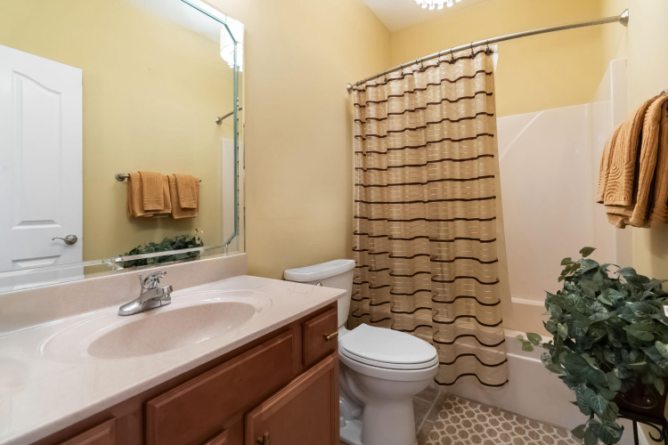 Listing Image 27