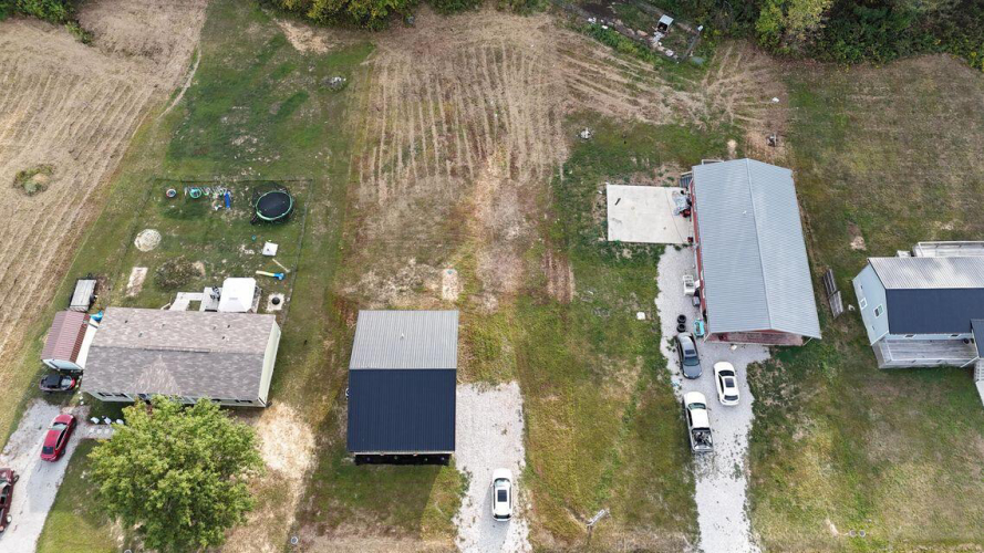 Listing Image 24