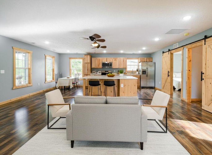 Listing Image 9