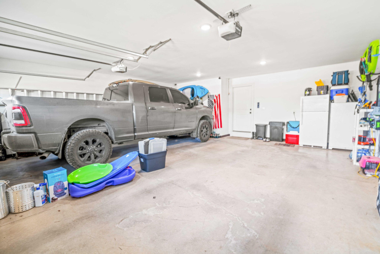 Listing Image 41