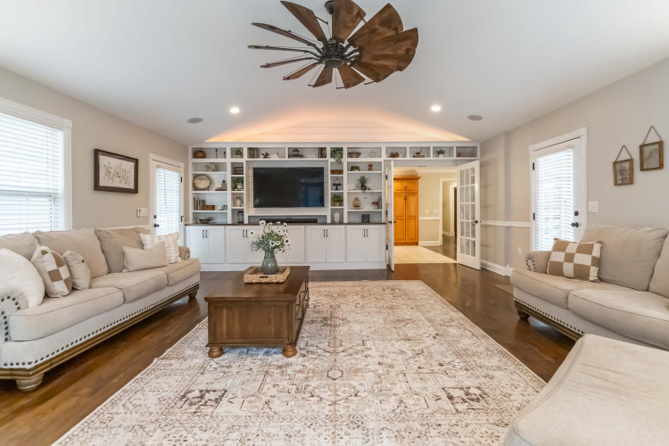 Listing Image 15