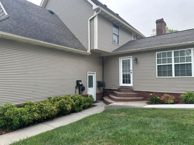 Listing Image 45
