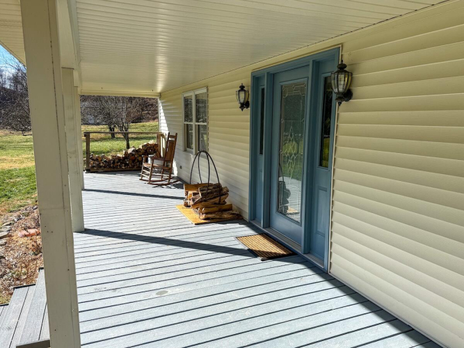 Listing Image 20