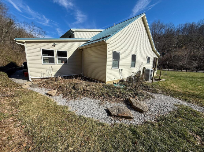 Listing Image 43