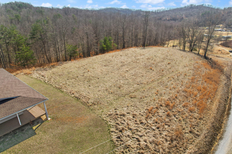Listing Image 63