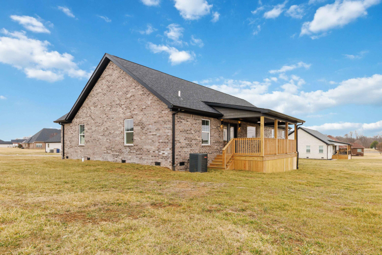 Listing Image 43