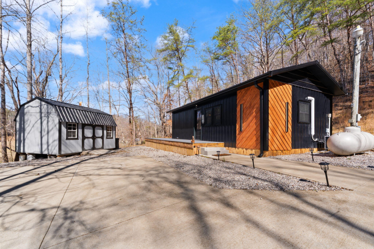 Listing Image 47