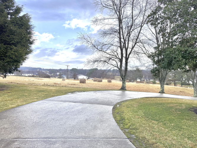 Listing Image 45