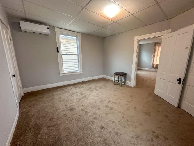 Listing Image 24