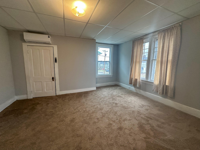 Listing Image 30
