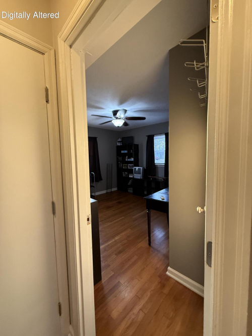Listing Image 23